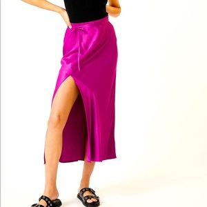 Vivid magenta, slip skirt, size small. NWT $98 Anthropologie